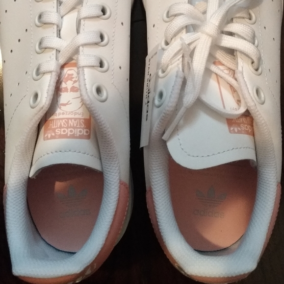 Stan Smith Script BNIB, Size US7.5 unisex - Picture 12 of 12